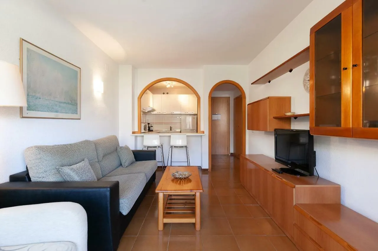 Uhc Jerez Cordoba Sevilla Apartments Salou